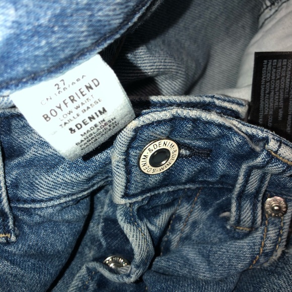 NWOT &Denim Boyfriend Low Rise Jeans - Picture 5 of 5